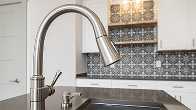 Kitchen Sink & Faucet